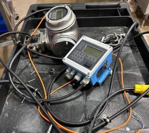 تعمیر سطح سنج رادار Endress FMR50